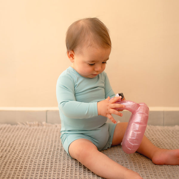 Traje de Baño en color Rosa - ropa organica para bebe - Mae & Mini