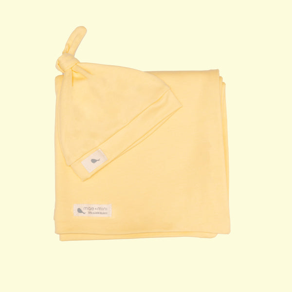 Set Arrullo en color Amarillo Bebe - set de regalo para bebe - Mae & Mini