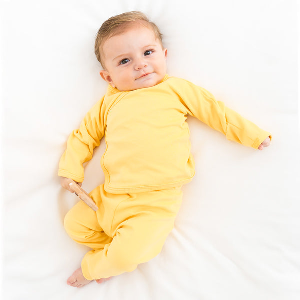 Top Cruzado en color Amarillo Bebé - ropa organica para bebe - Mae & Mini