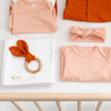 [mm-color: Naranja Terracota] Mordedera Orejitas - accesorio para bebe de algodon pima Mae & Mini
